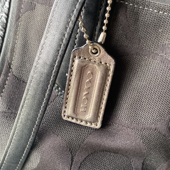 Coach Bag - Picture 2 of 3
